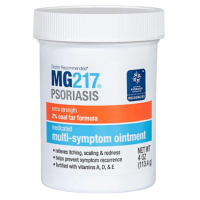 Мазь від псоріазу та себореї MG217 Psoriasis Ointment 2% Coal Tar 113.4 г